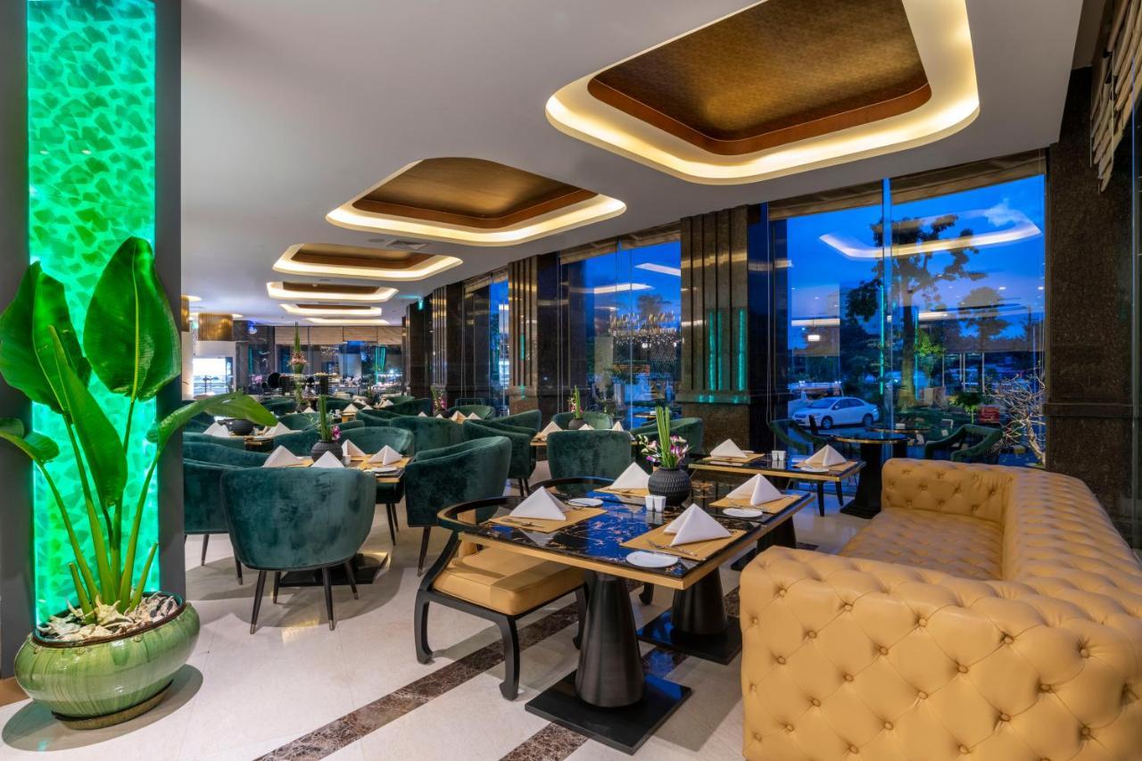 Grand Mercure Yangon Golden Empire Exteriér fotografie